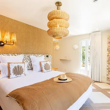 Le Clos De La Pinede Bed & Breakfast Saint-Tropez
